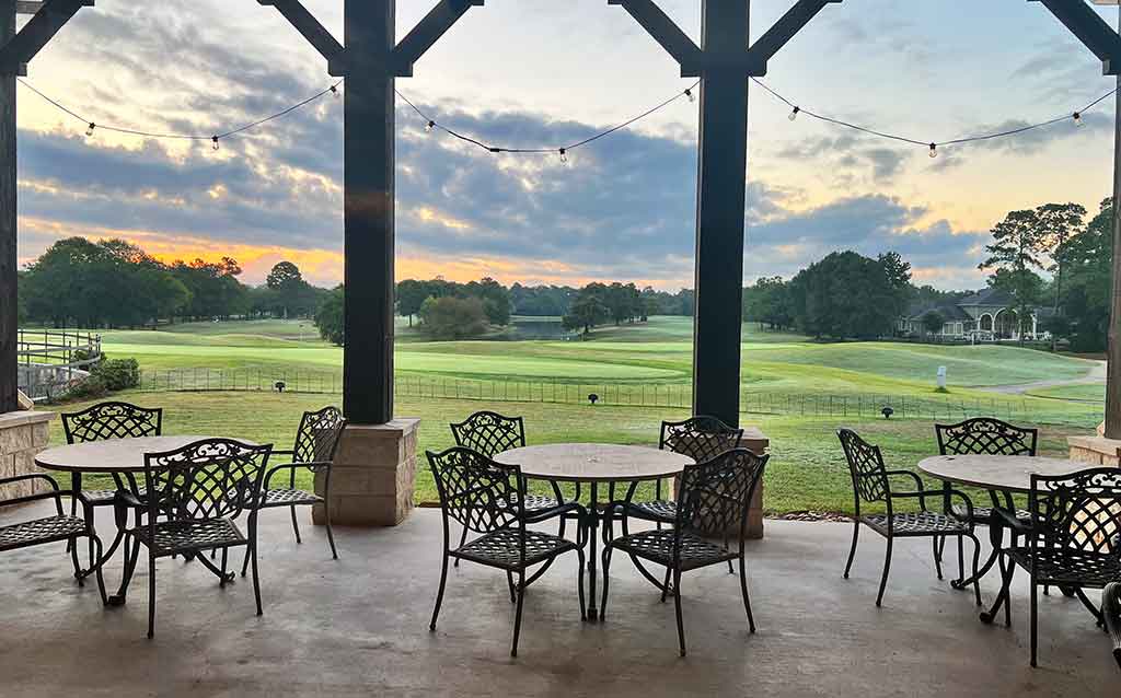Golf course landscape at Oakhurst in Kingwood, Texas